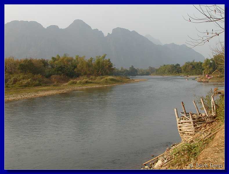 Laos Vang Vieng River  1618